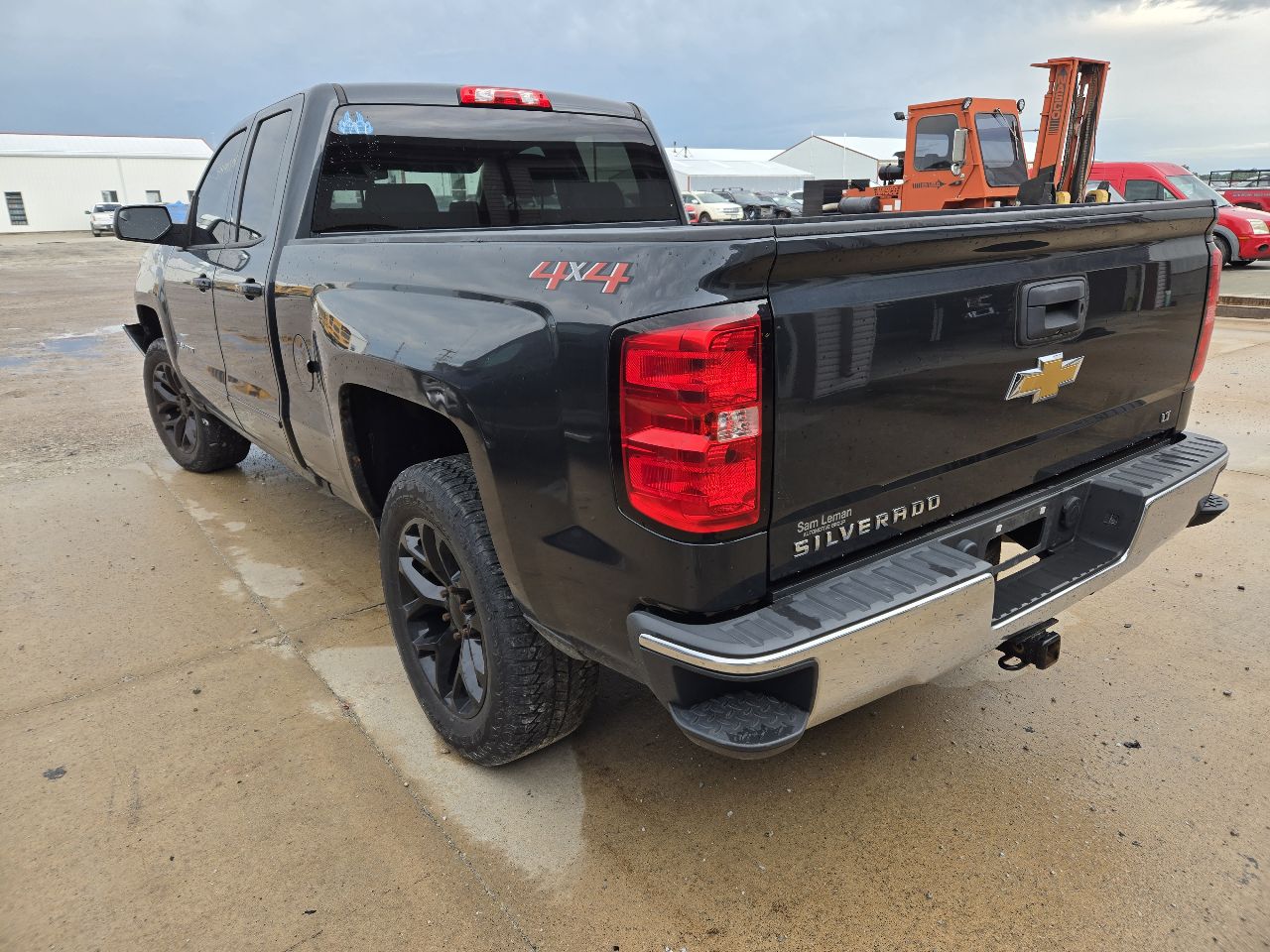 Vehicle/251394_07.jpg