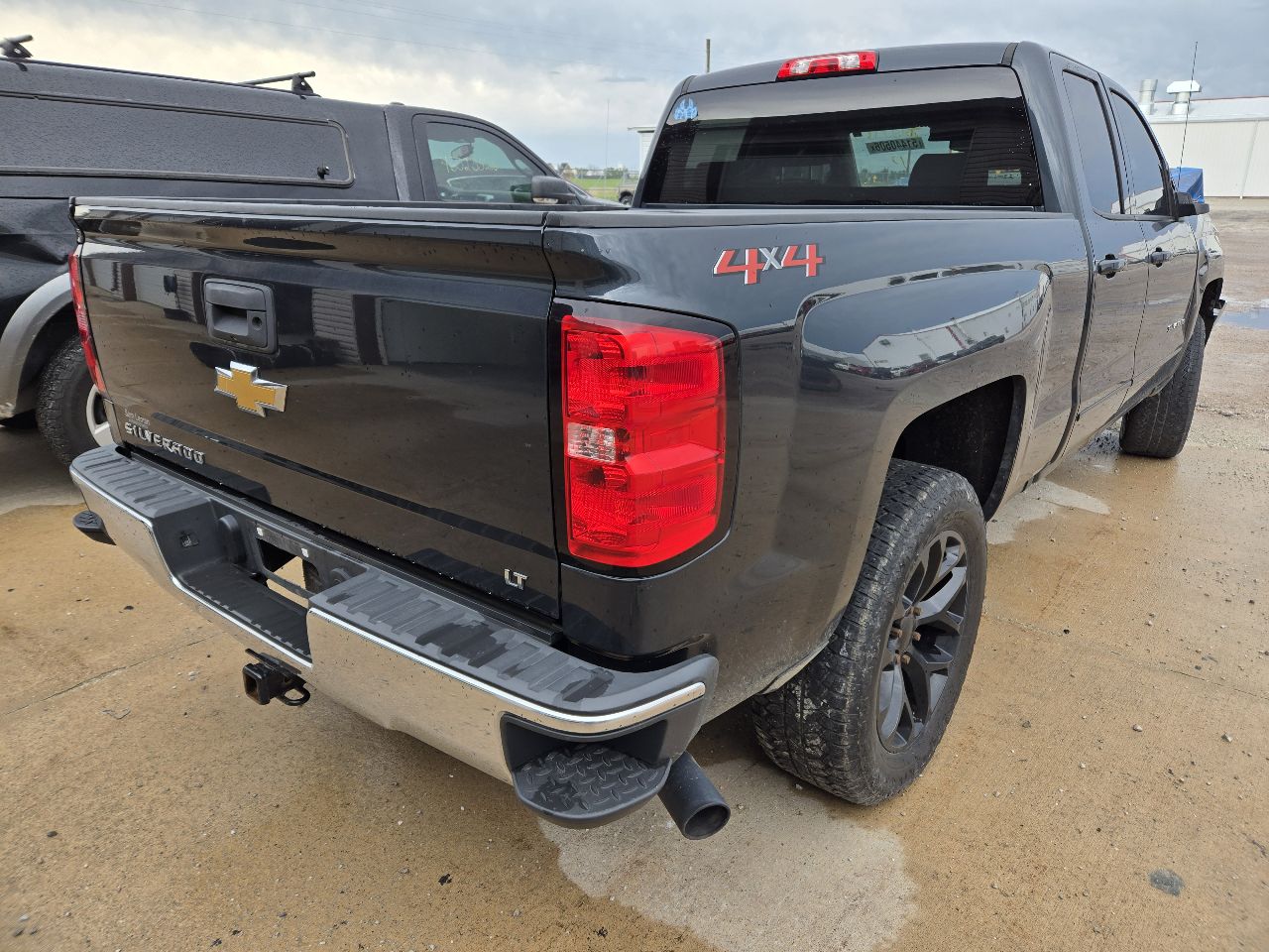 Vehicle/251394_09.jpg