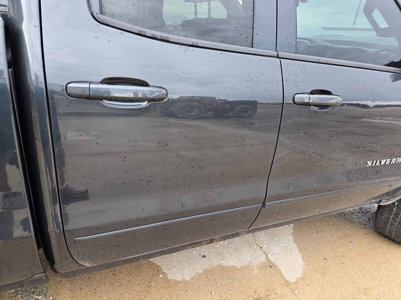 Vehicle/251394_11.jpg