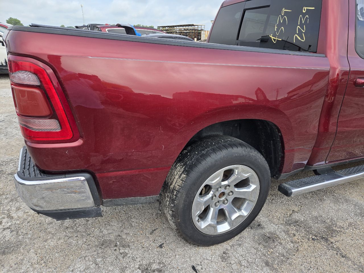 https://f005.backblazeb2.com/file/img-partshotlines-com/Inventory/EX441/Vehicle/251401_09.jpg