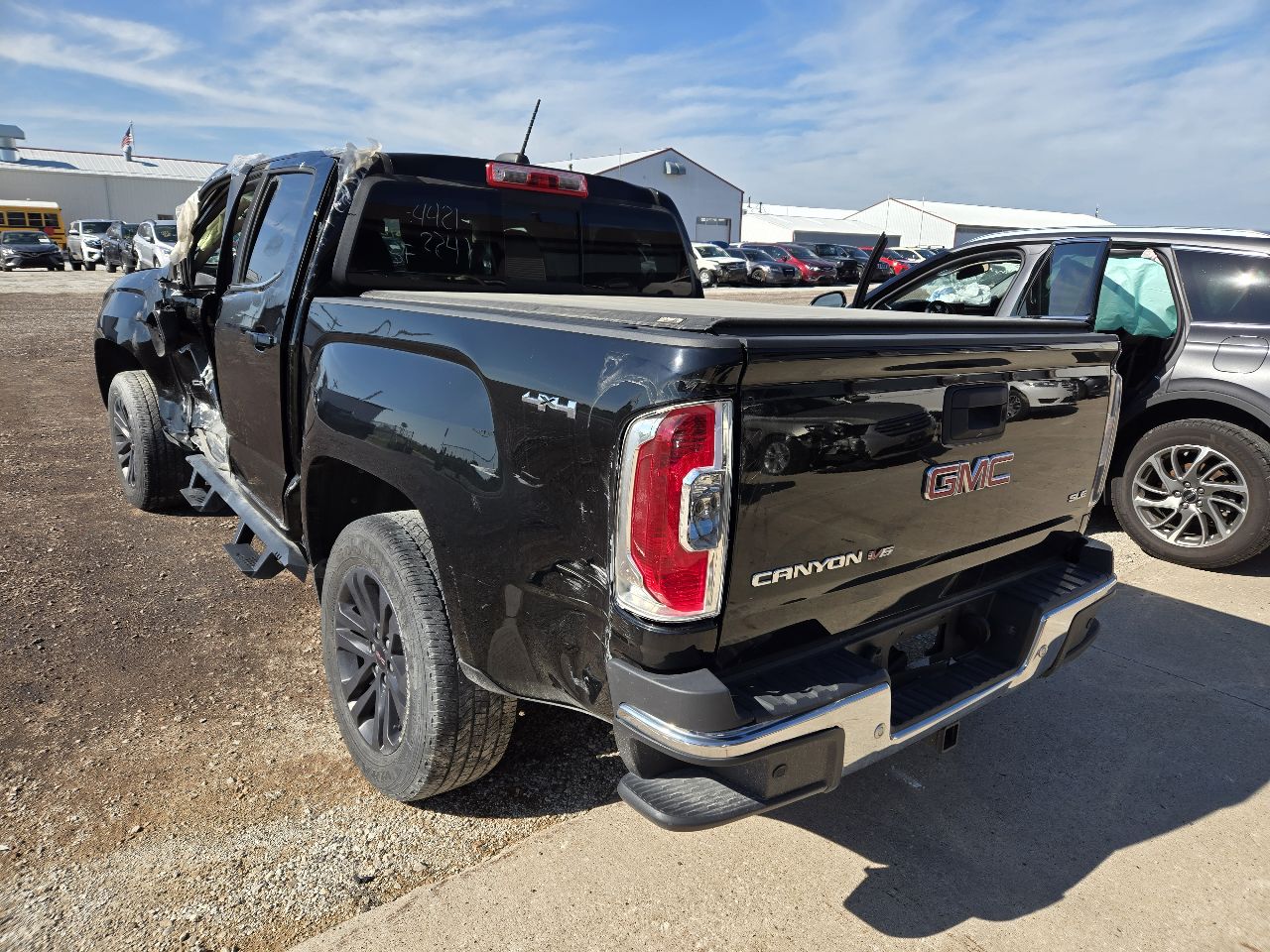 Vehicle/251406_04.jpg