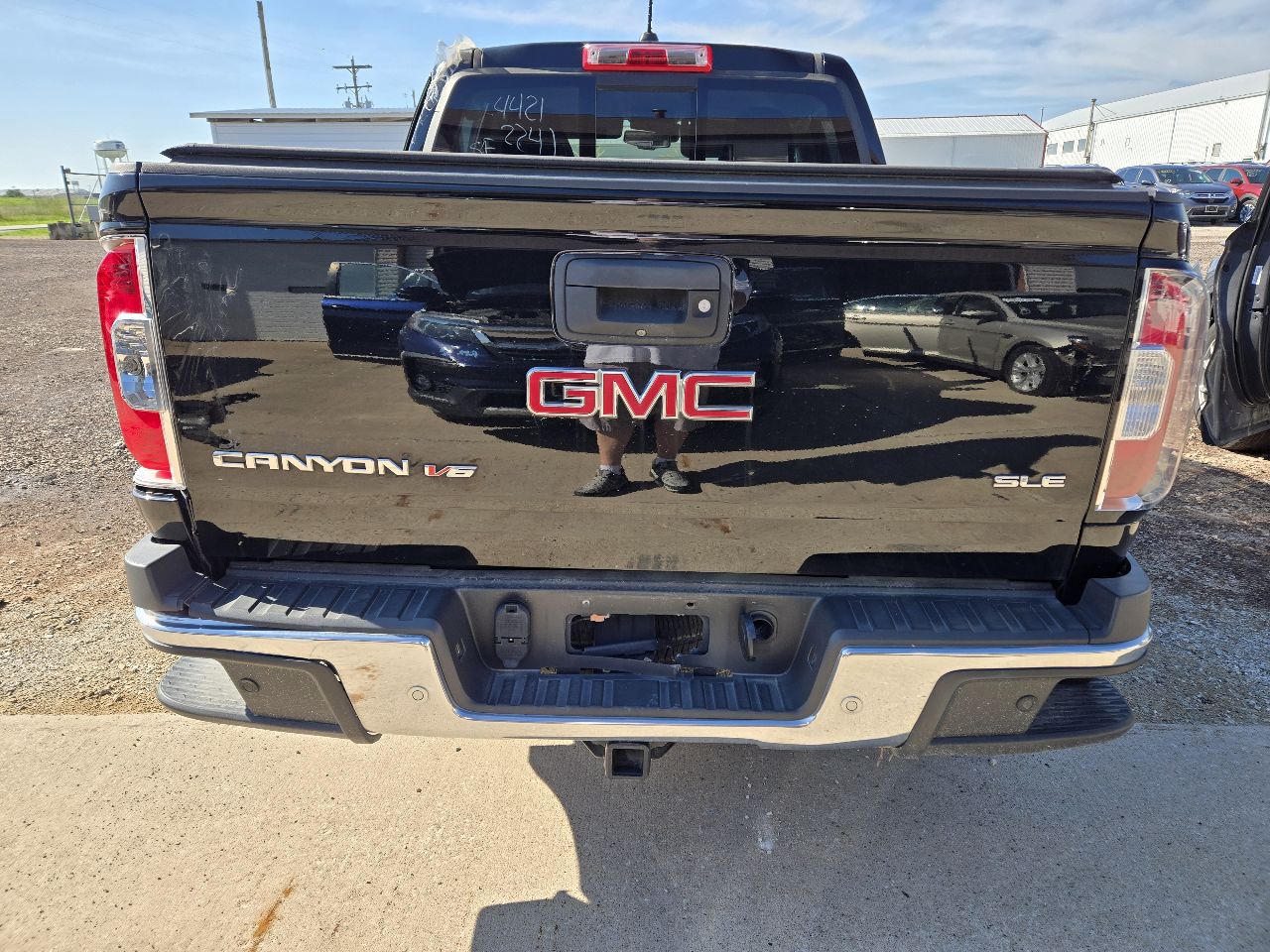 Vehicle/251406_05.jpg