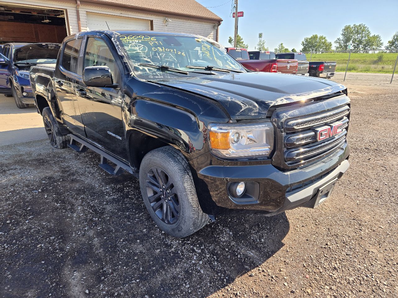 Vehicle/251406_12.jpg