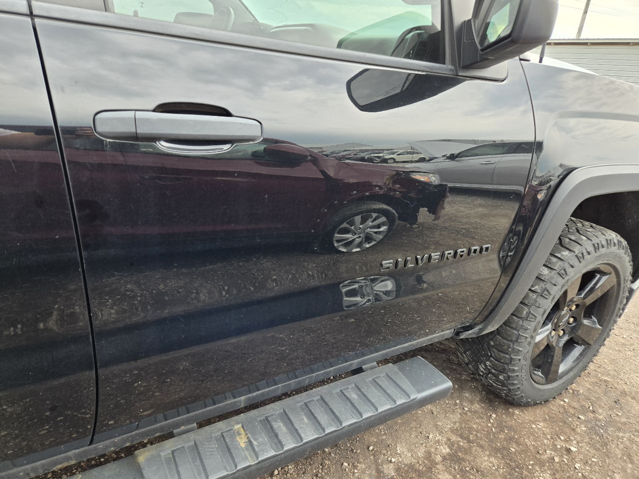 Vehicle/251424_11.jpg