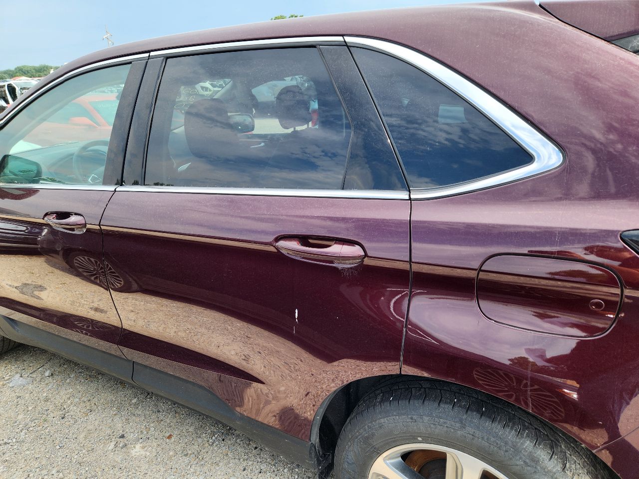 Vehicle/251430_08.jpg