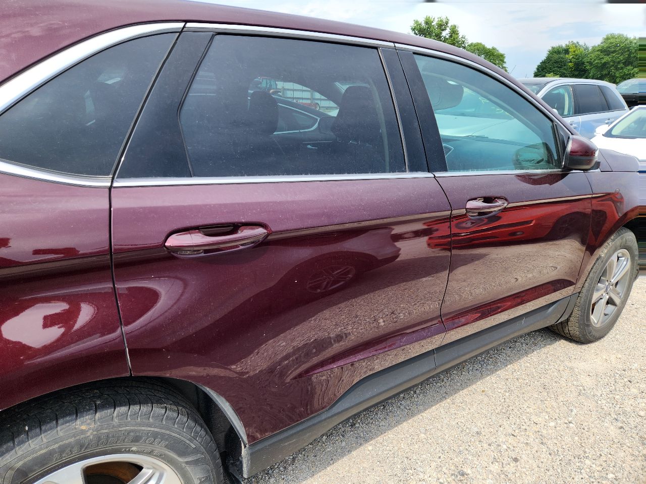 Vehicle/251430_10.jpg