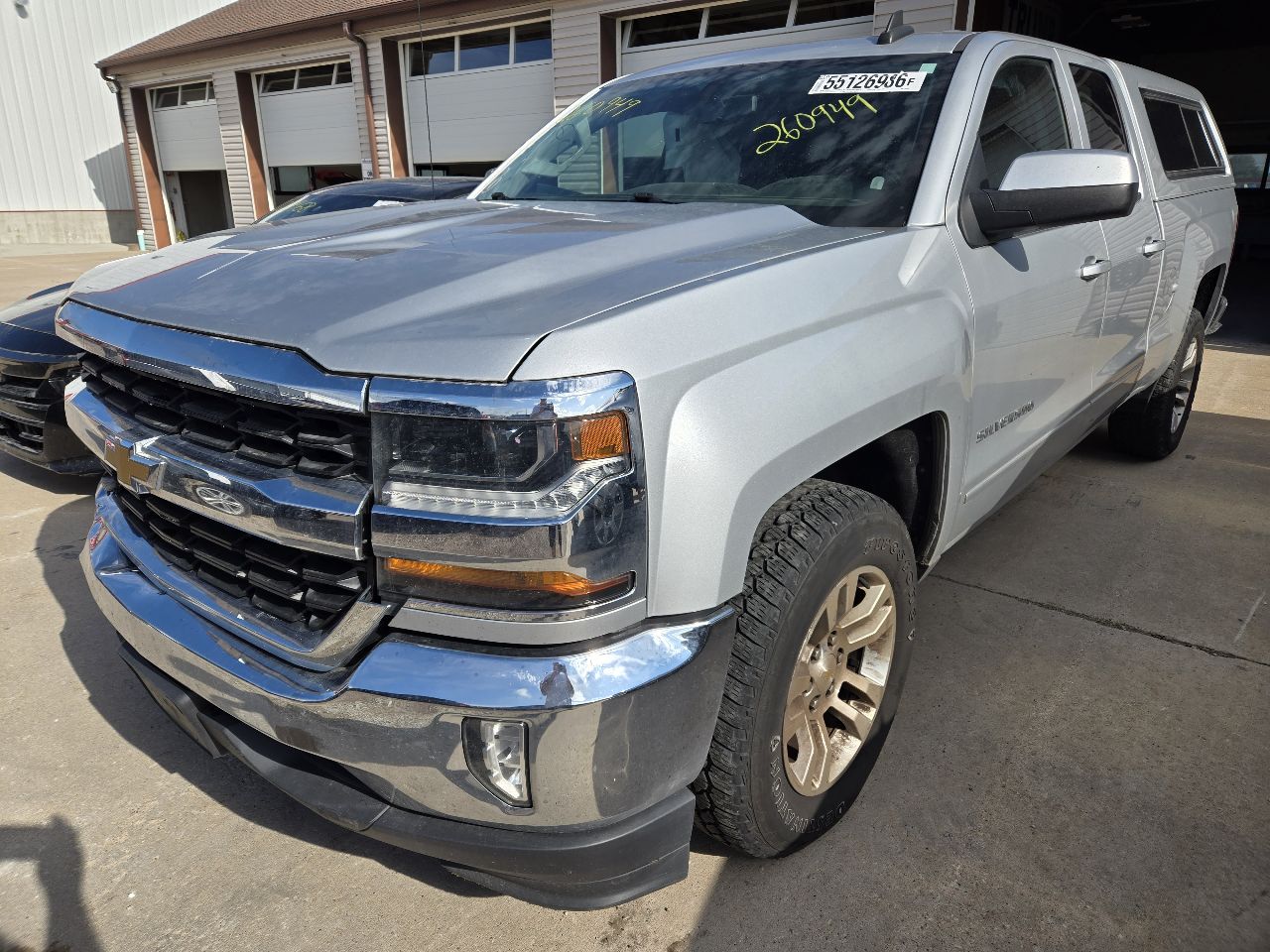 Vehicle/251449_01.jpg