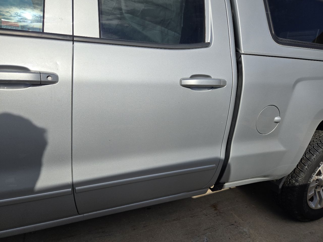 Vehicle/251449_04.jpg