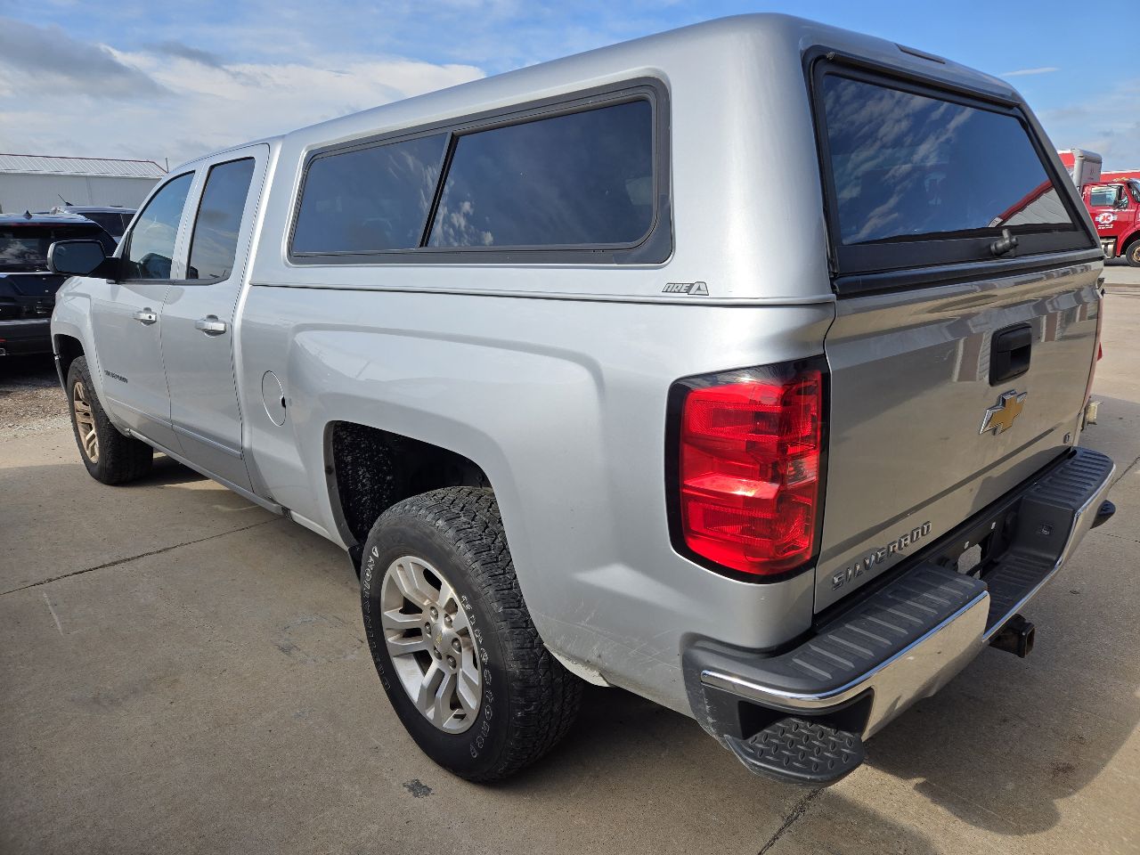 Vehicle/251449_07.jpg