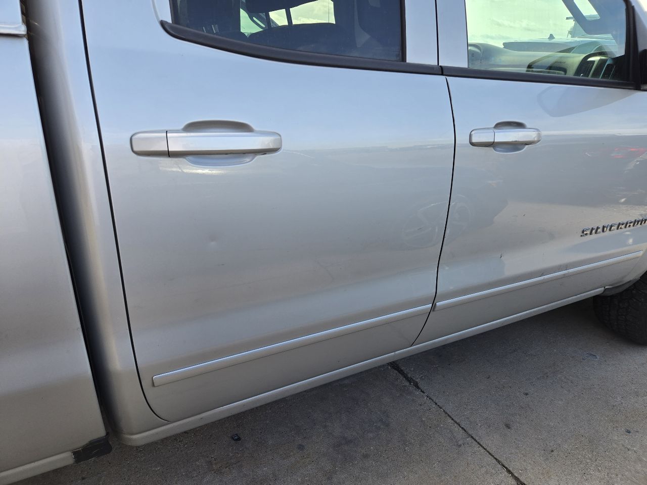 Vehicle/251449_11.jpg