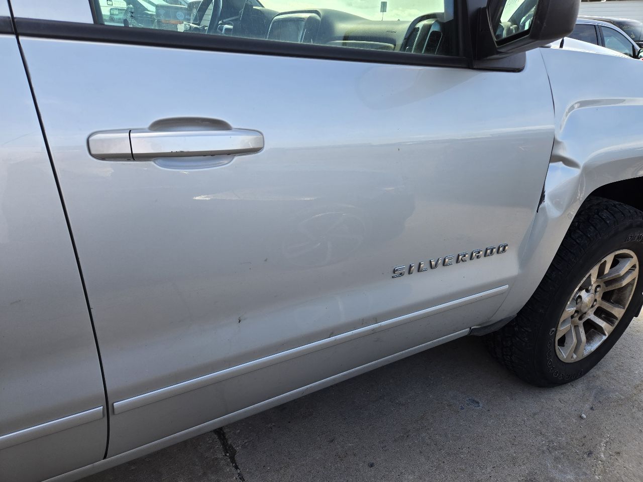 Vehicle/251449_12.jpg