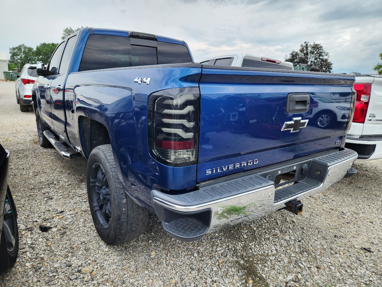 Vehicle/251459_02.jpg