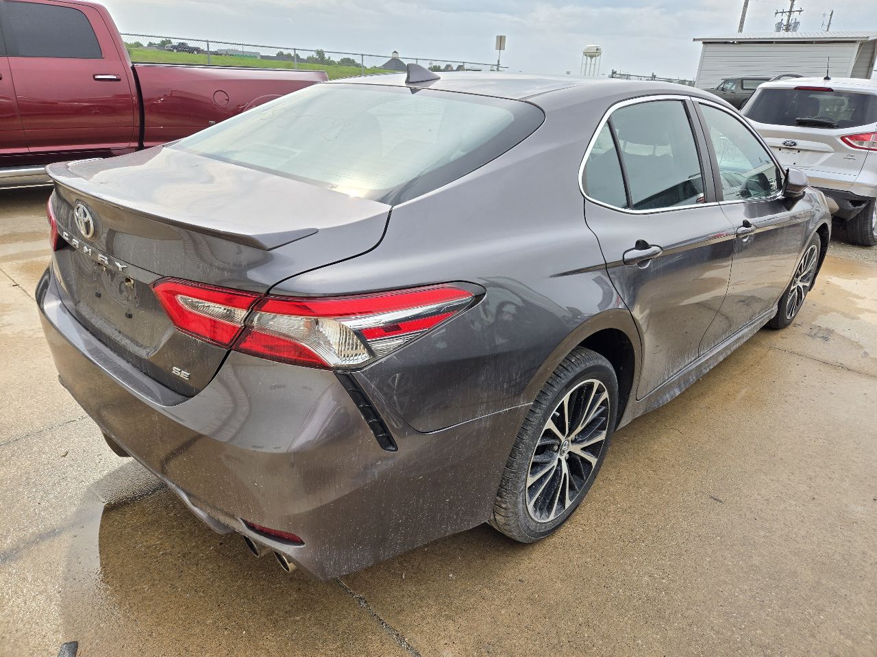 Vehicle/251469_08.jpg