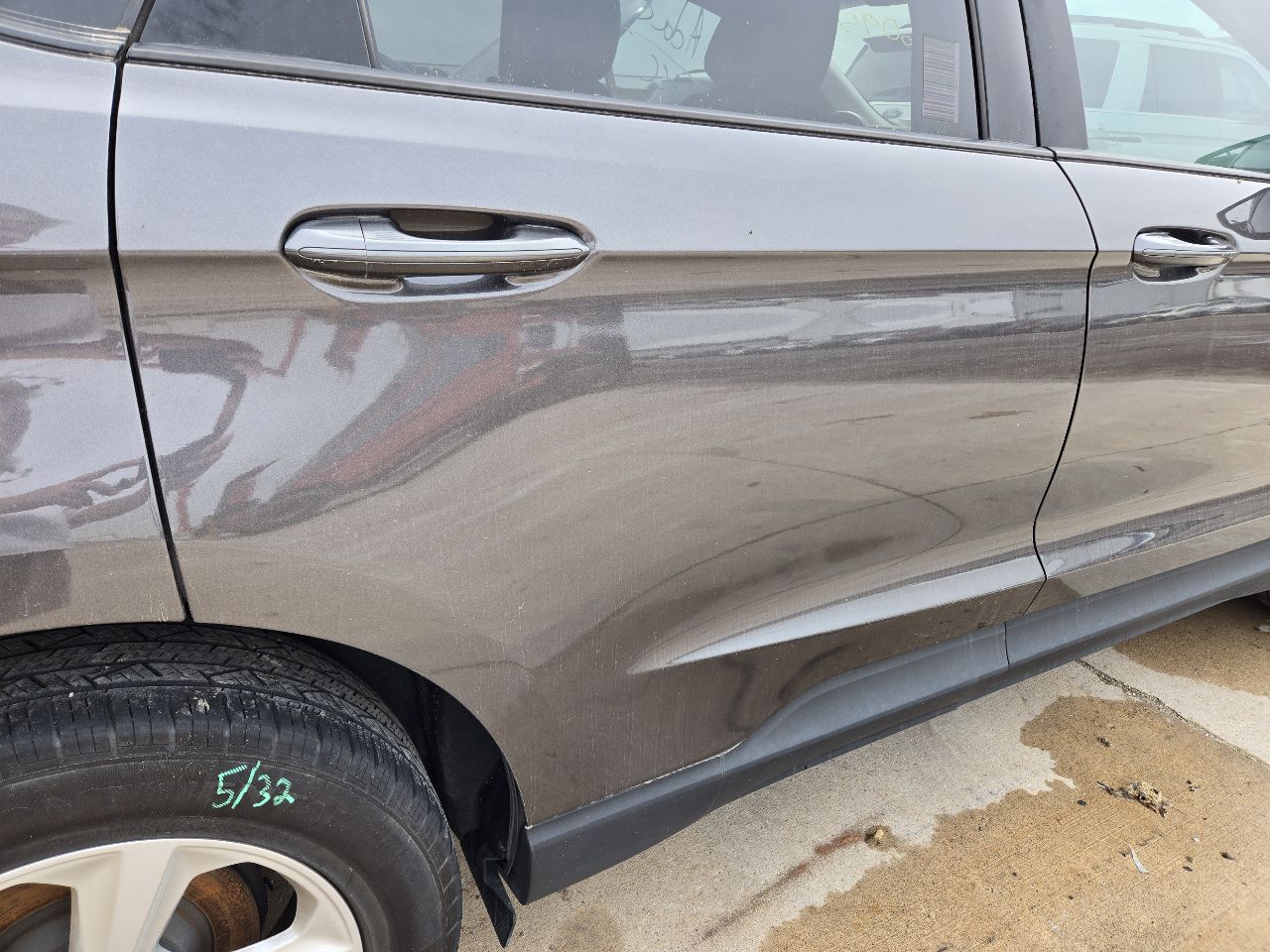 Vehicle/251475_09.jpg