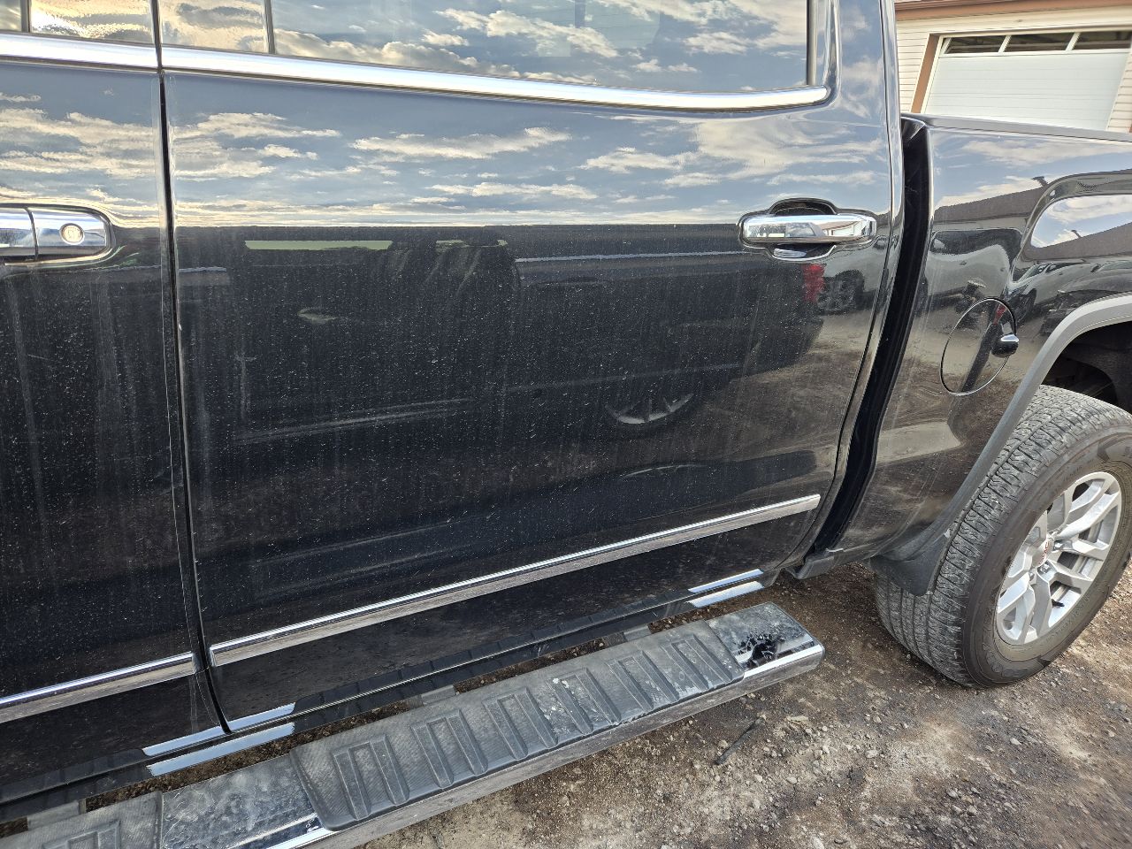 Vehicle/251490_03.jpg