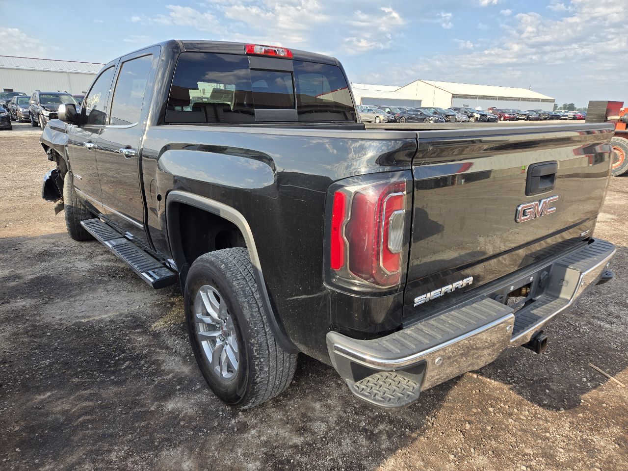 Vehicle/251490_06.jpg