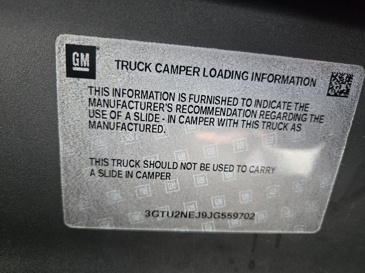Vehicle/251490_40.jpg
