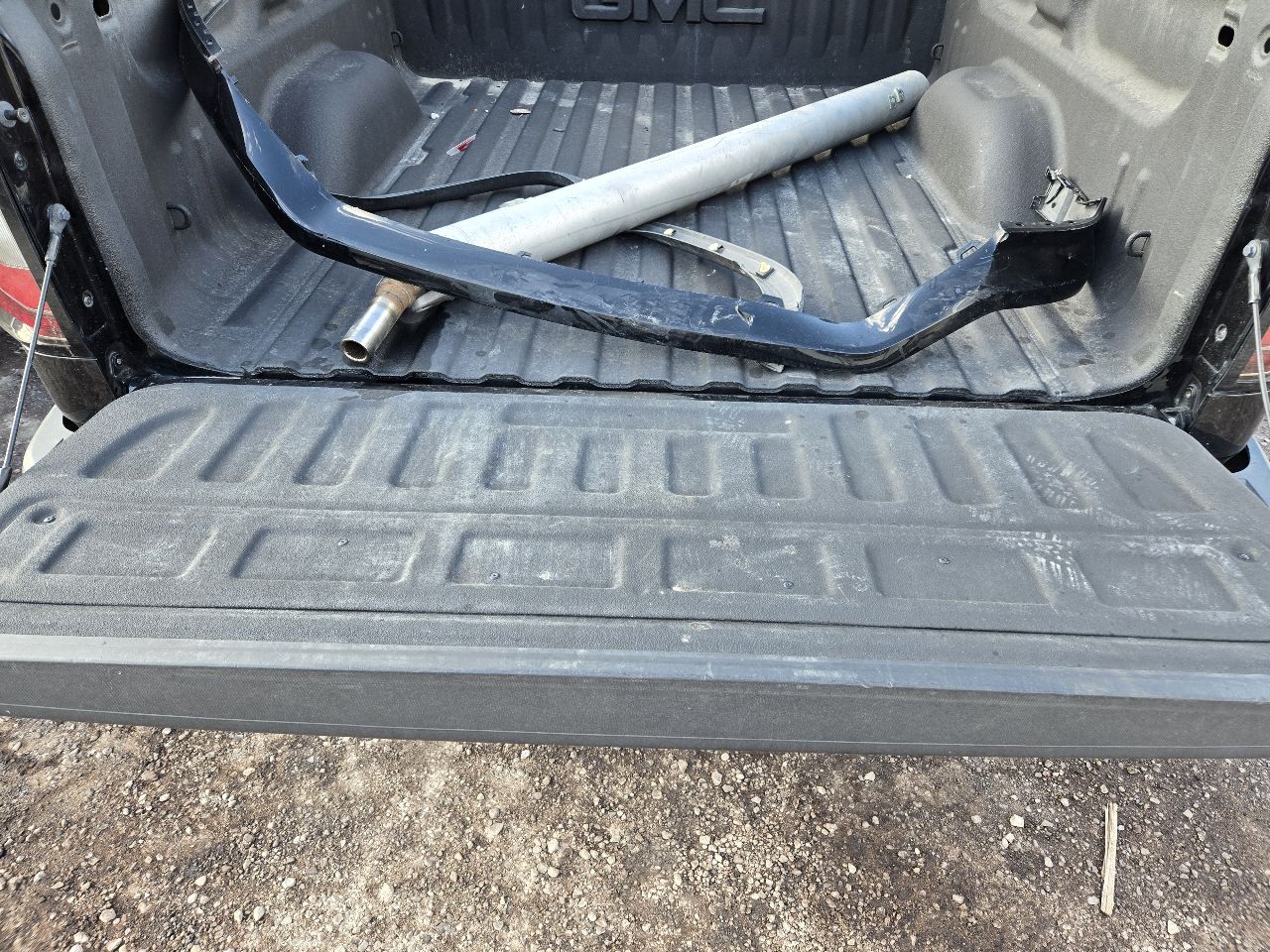 Vehicle/251490_41.jpg