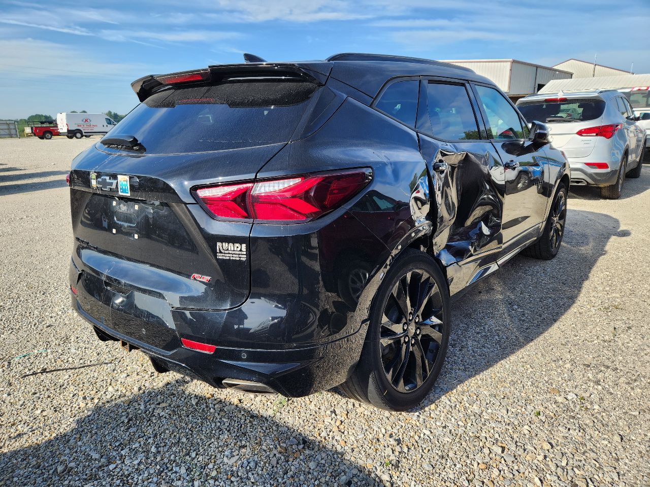 Vehicle/251493_03.jpg