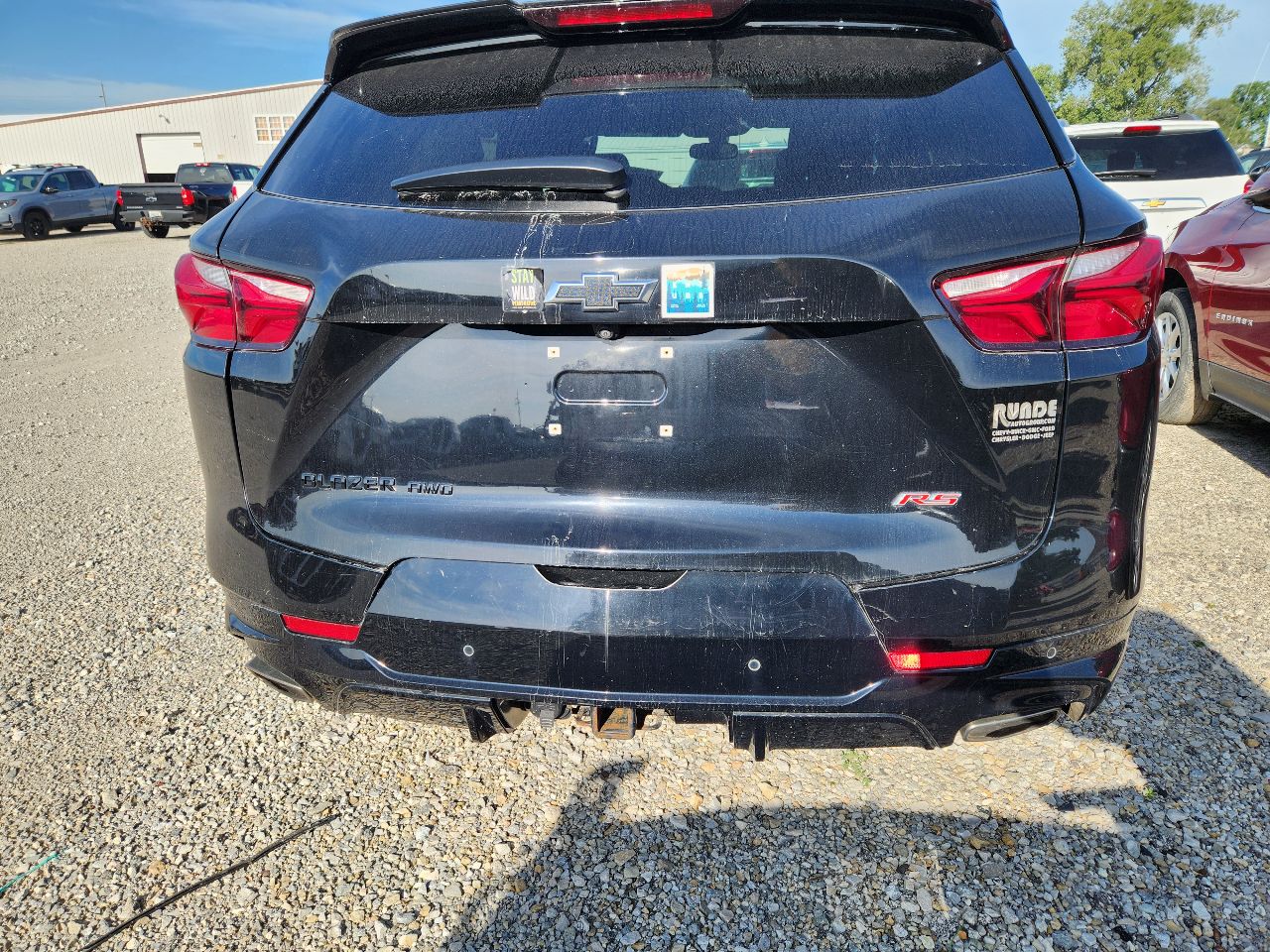 Vehicle/251493_12.jpg