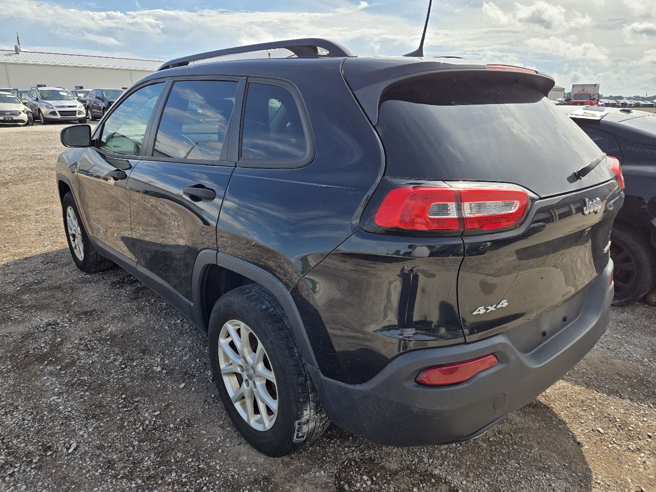 Vehicle/251495_06.jpg