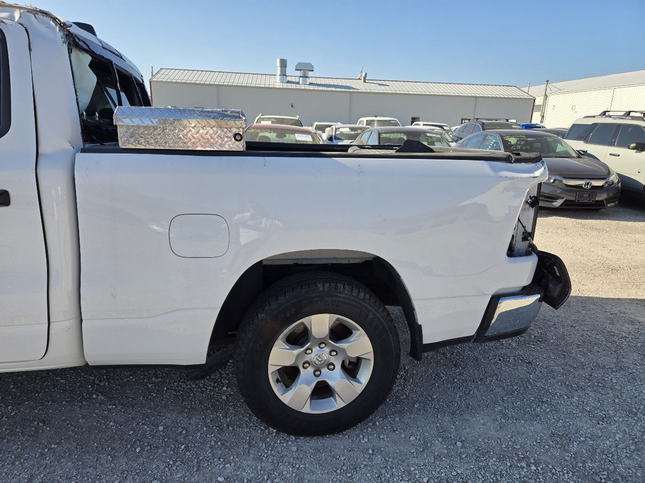 https://f005.backblazeb2.com/file/img-partshotlines-com/Inventory/EX441/Vehicle/251510_05.jpg