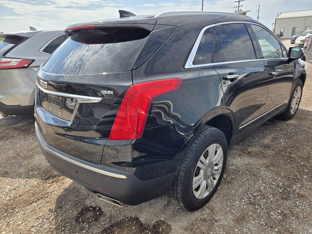 Vehicle/251520_08.jpg