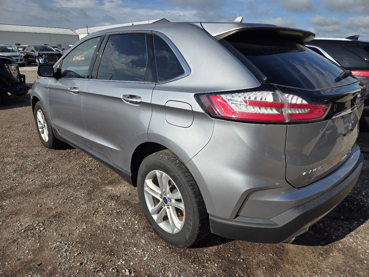 Vehicle/251521_06.jpg