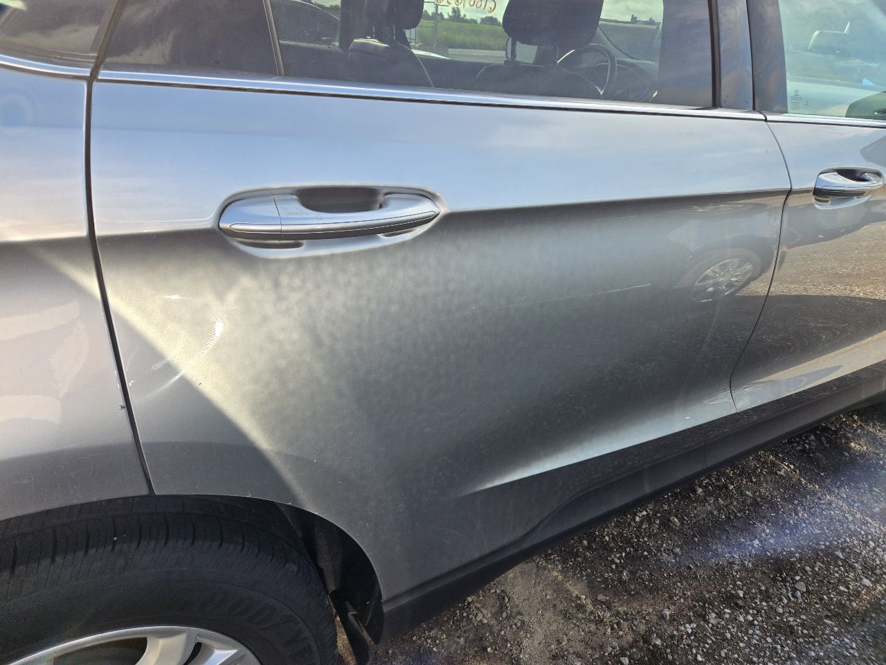 Vehicle/251521_09.jpg