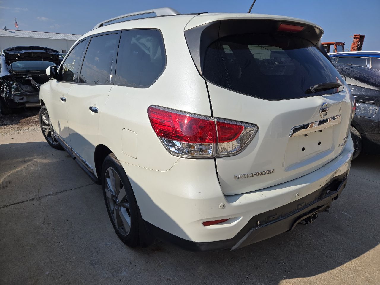 Vehicle/251534_06.jpg
