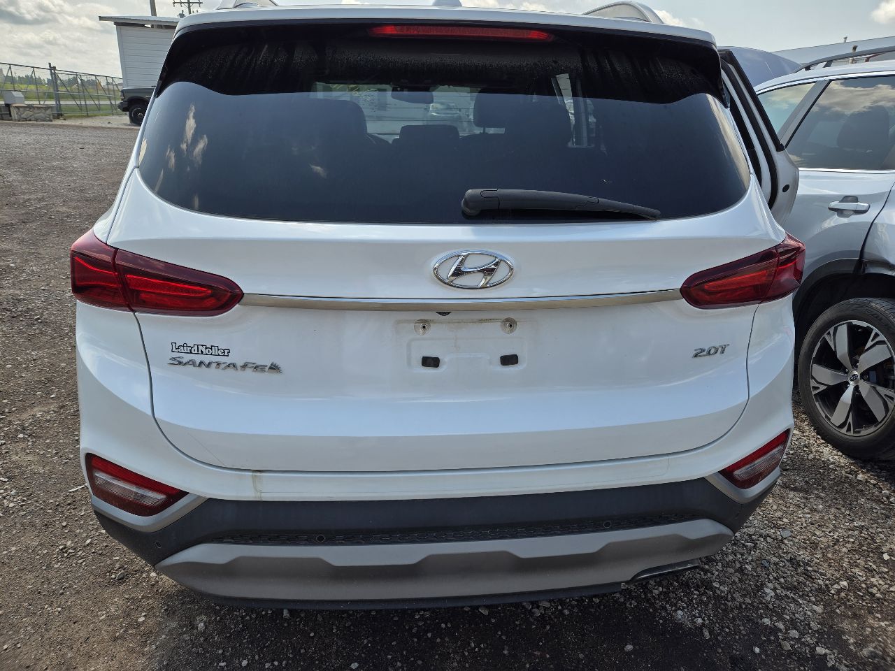 https://f005.backblazeb2.com/file/img-partshotlines-com/Inventory/EX441/Vehicle/251535_06.jpg