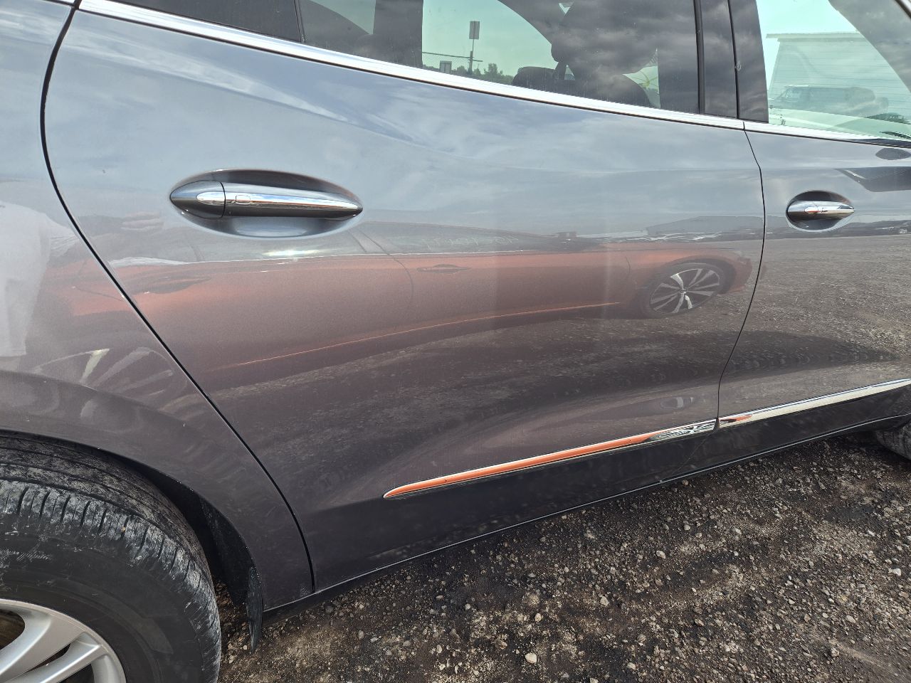 Vehicle/251537_09.jpg