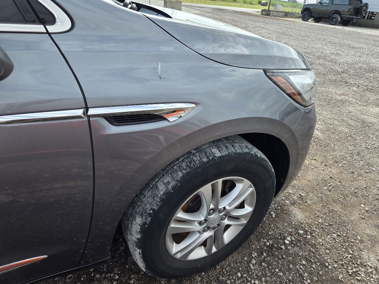 Vehicle/251537_11.jpg