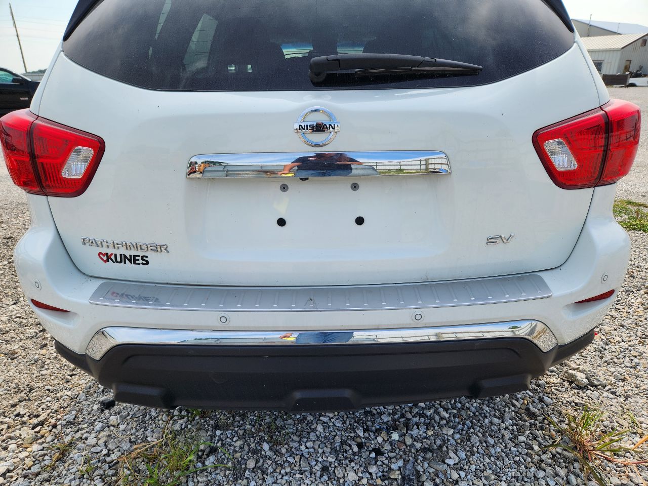 Vehicle/251544_11.jpg