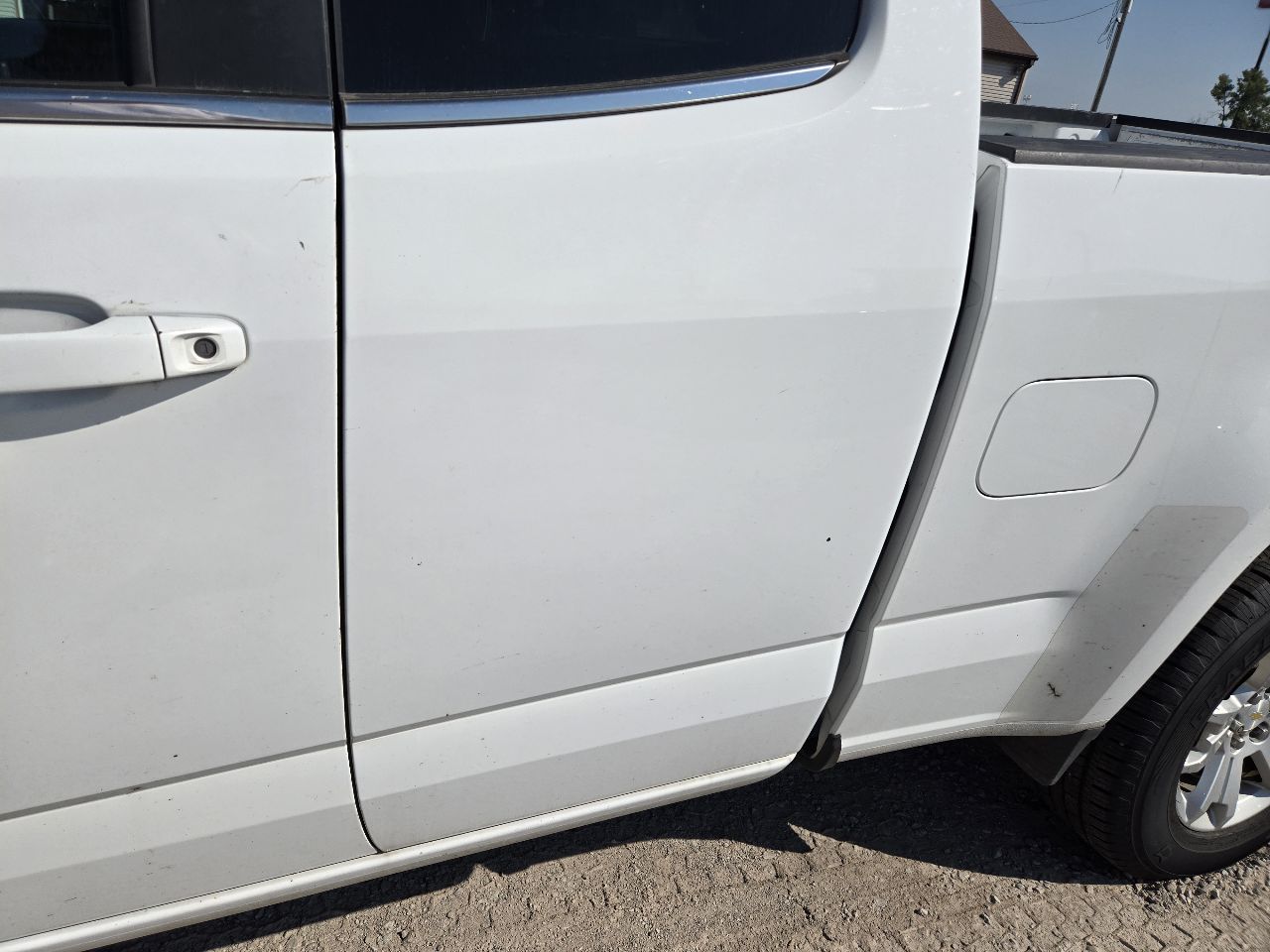 Vehicle/251596_03.jpg