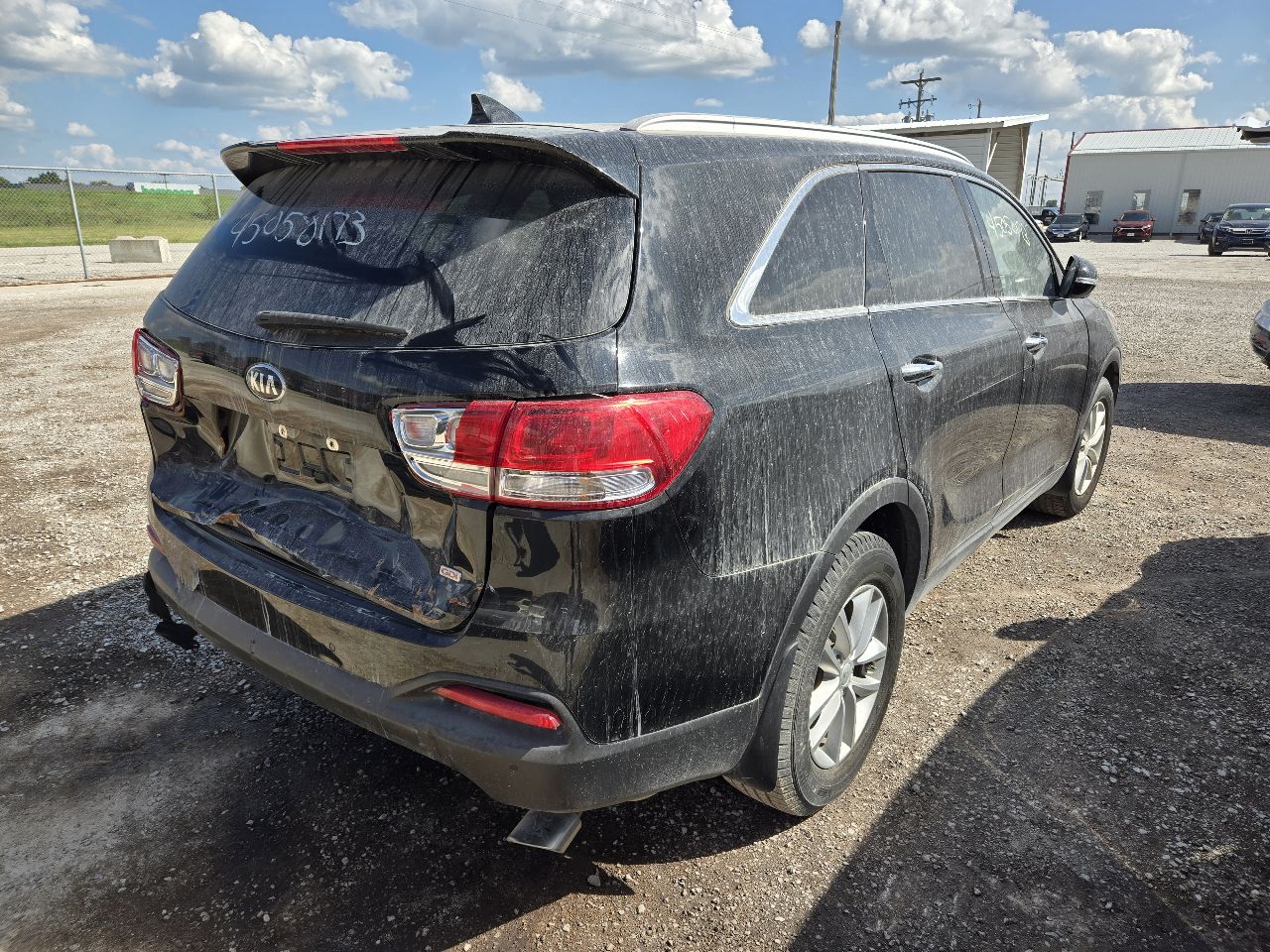 Vehicle/251597_07.jpg