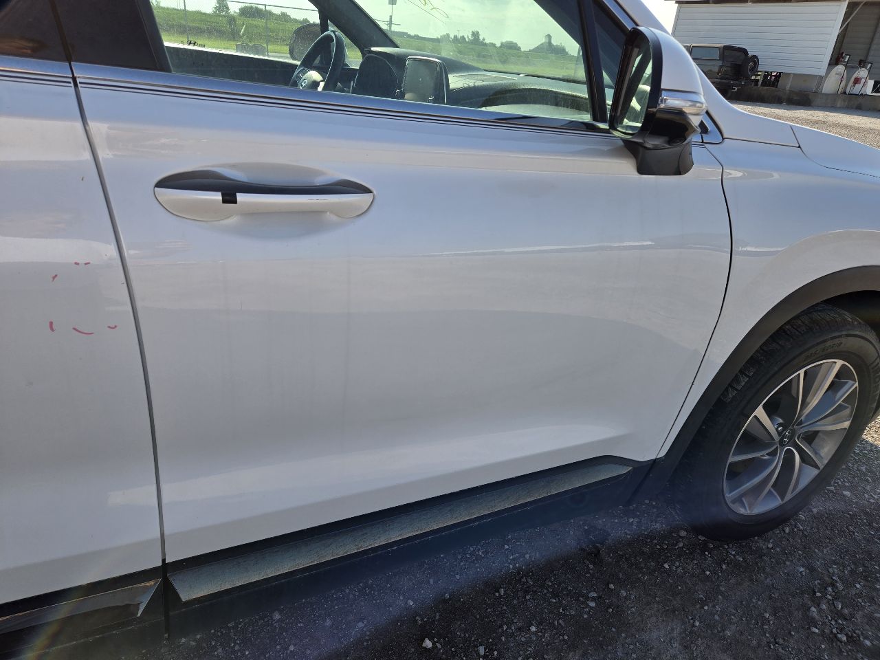 https://f005.backblazeb2.com/file/img-partshotlines-com/Inventory/EX441/Vehicle/251607_10.jpg