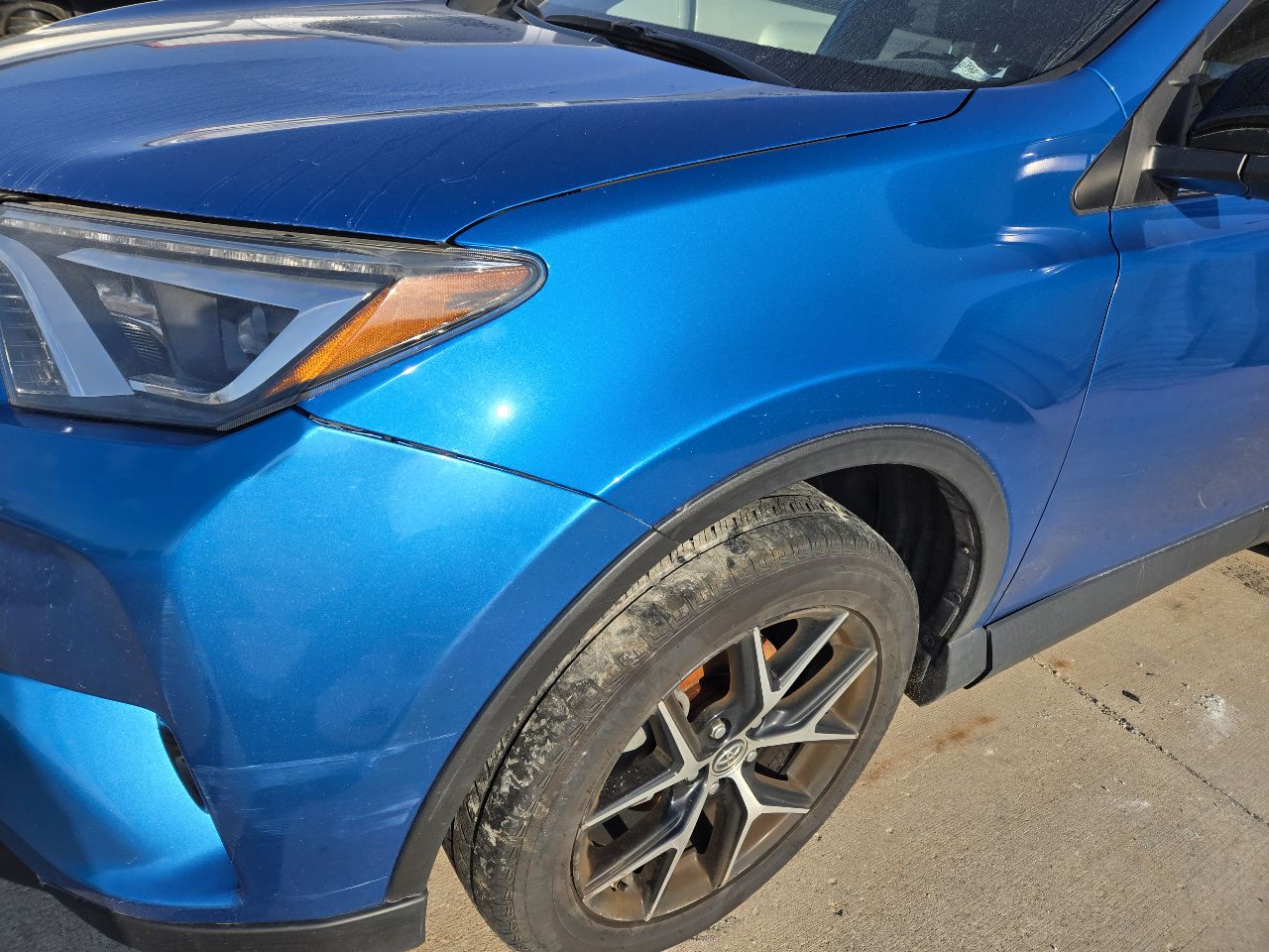 Vehicle/251608_02.jpg