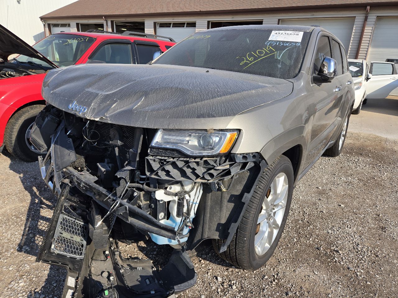 Vehicle/251616_01.jpg