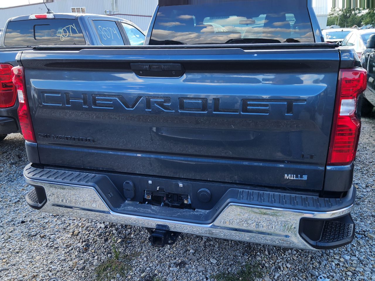 Vehicle/251737_11.jpg