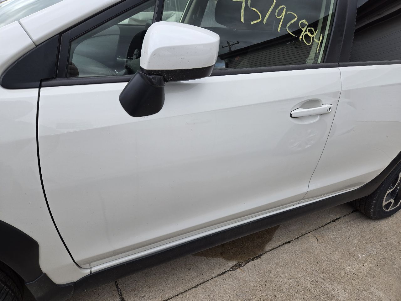 Vehicle/251741_04.jpg