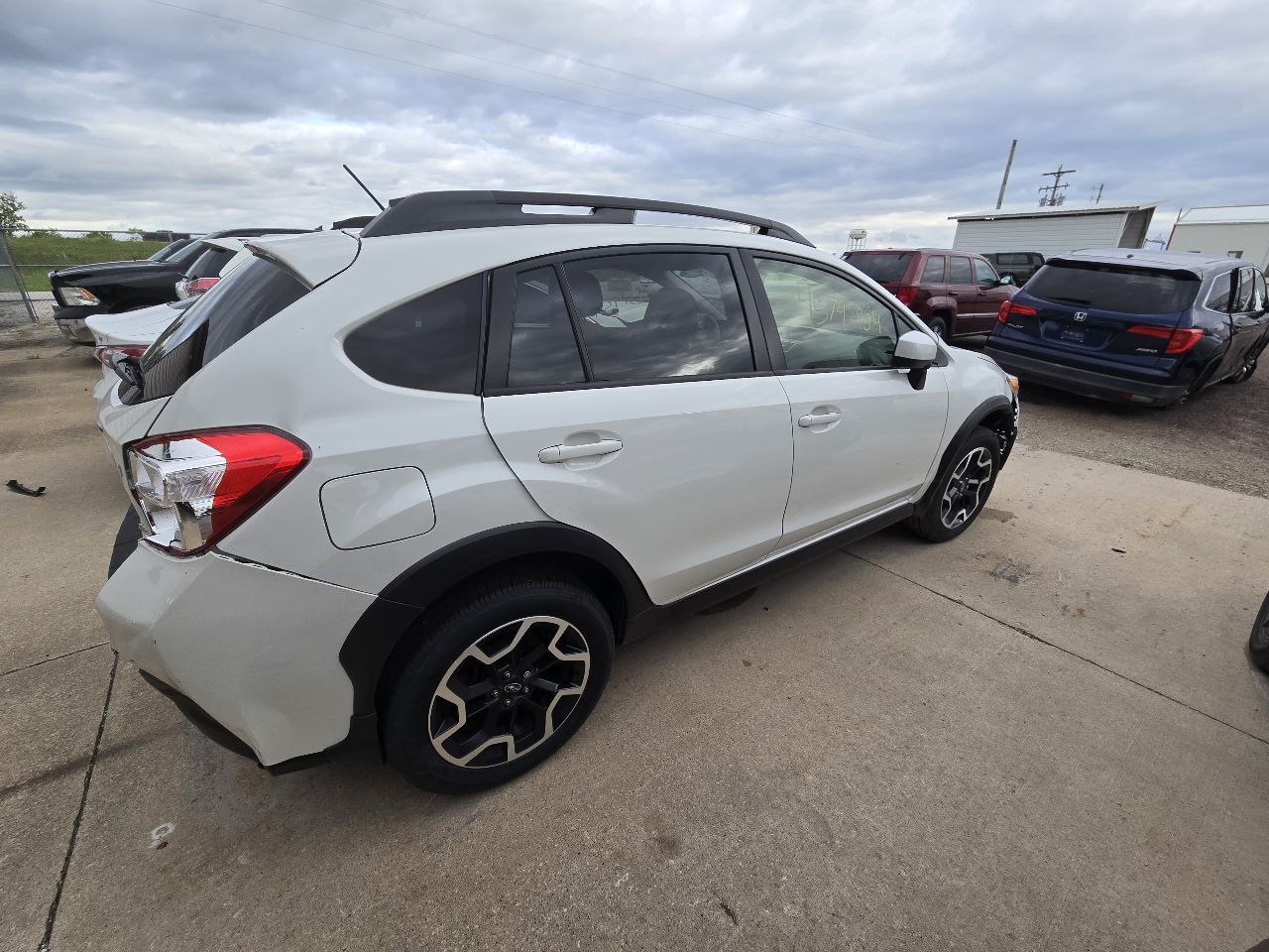 Vehicle/251741_09.jpg