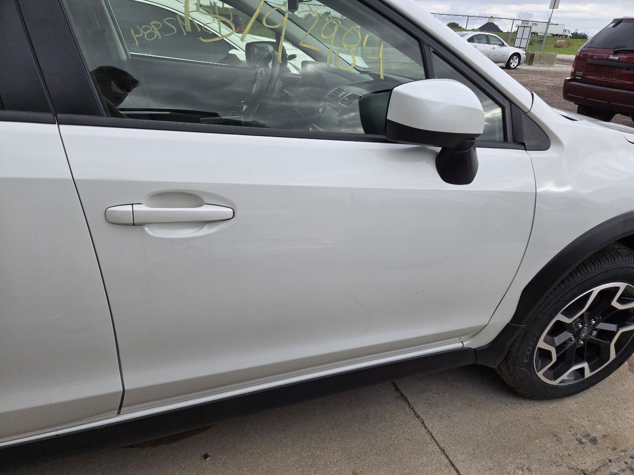 Vehicle/251741_11.jpg