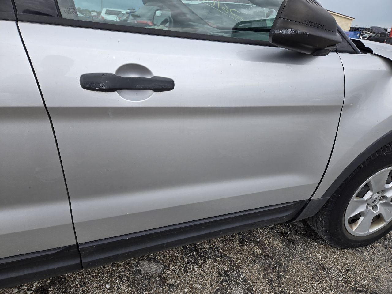 https://f005.backblazeb2.com/file/img-partshotlines-com/Inventory/EX441/Vehicle/251756_11.jpg