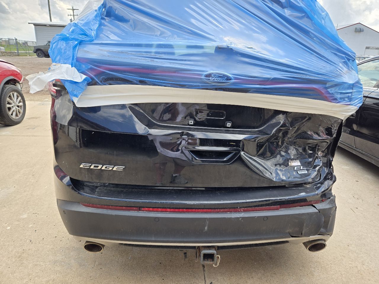 Vehicle/251766_07.jpg