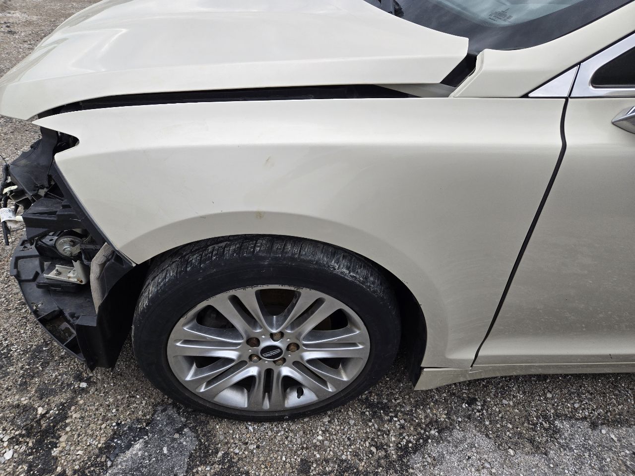 https://f005.backblazeb2.com/file/img-partshotlines-com/Inventory/EX441/Vehicle/251768_03.jpg