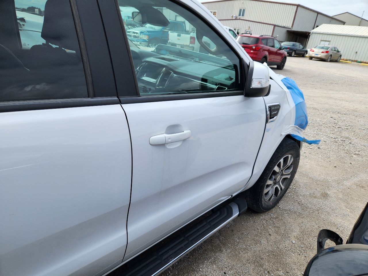 https://f005.backblazeb2.com/file/img-partshotlines-com/Inventory/EX441/Vehicle/251810_11.jpg