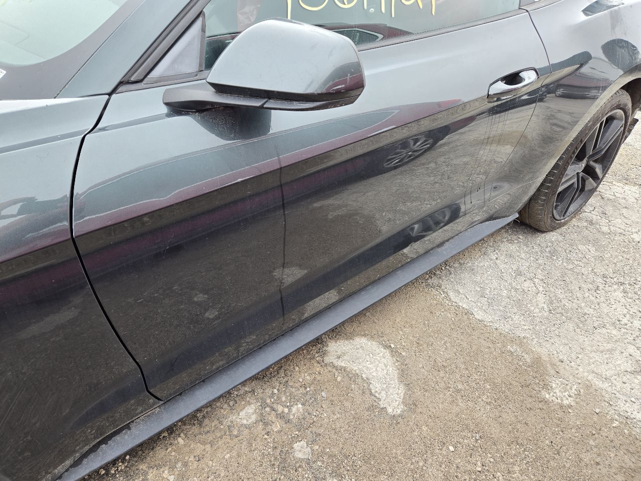 Vehicle/251819_03.jpg