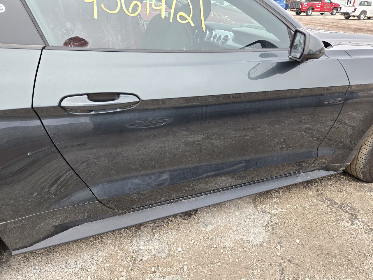 Vehicle/251819_09.jpg