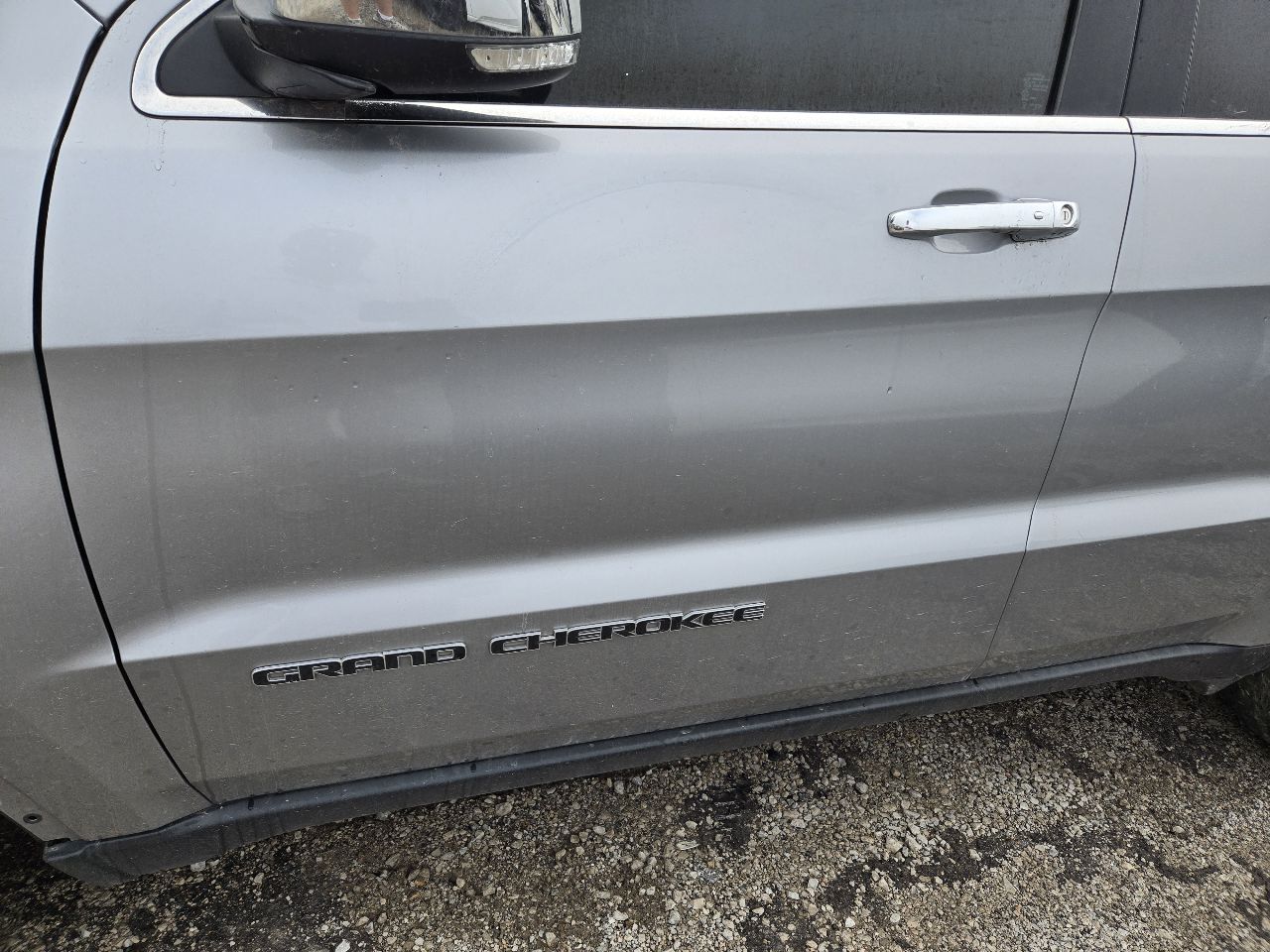 Vehicle/251823_03.jpg